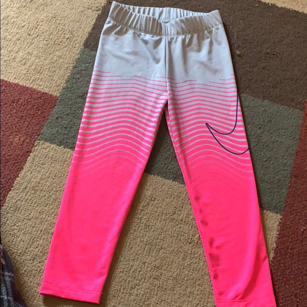 Nike dri-fit, size 4t